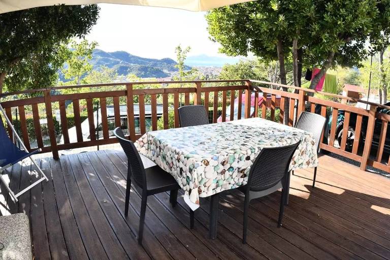Lovely mobile home with terrace, pool & barbecue | Dogs allowed — photo 5