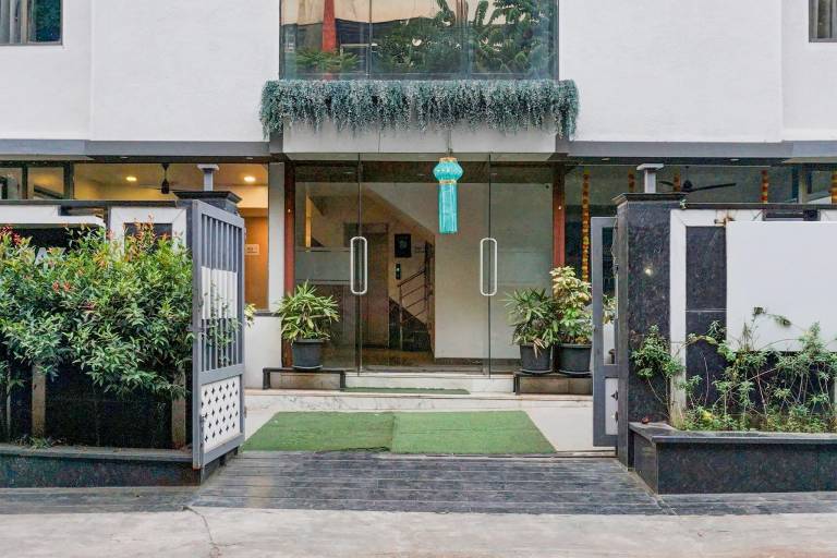 Super Townhouse Oak Viman Nagar Formerly Kuber Inn