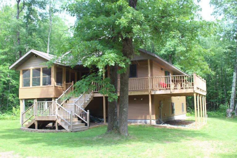 House  Webb Lake
