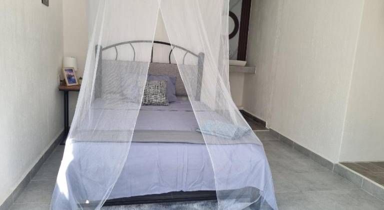 House with terrace & pool | Pets are welcome — photo 2