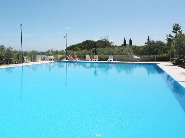 Ferienwohnung mit Hund in Villaggio Sanghen, Manerba del Garda fuer max. 6 Personen