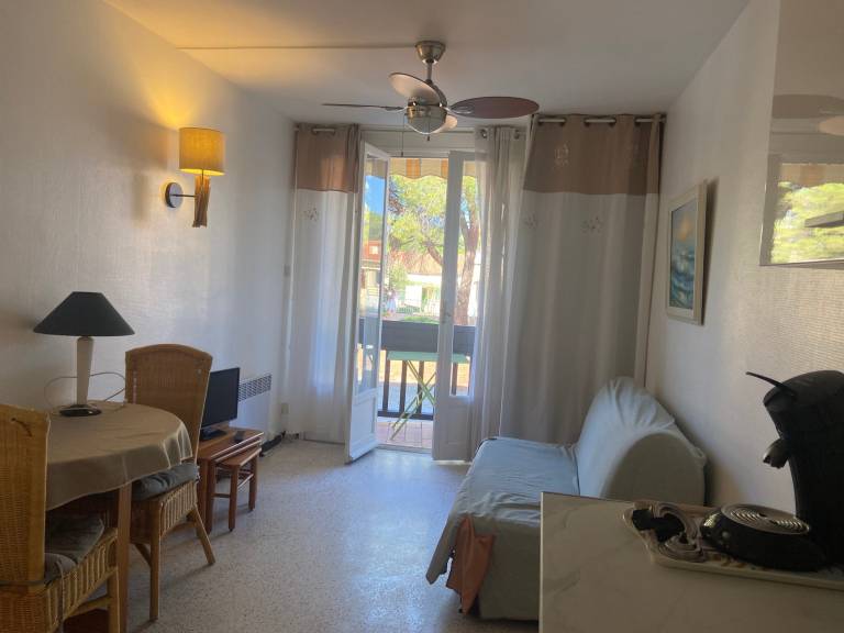 Holiday apartment with 1 room for 4 persons — photo 4