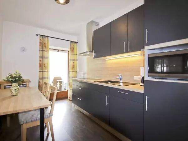 Family-oriented holiday apartment with sauna, pool & grill | Pet-friendly — photo 4