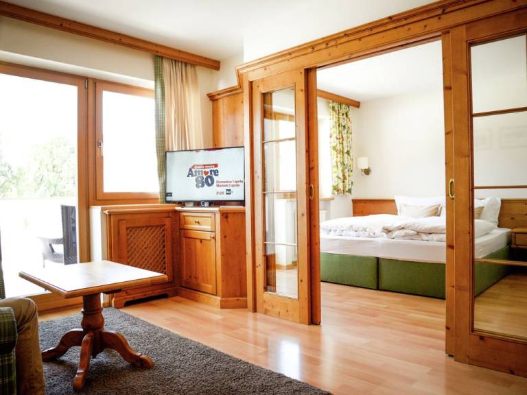 Ferienhaus mit Hund in Wolkenstein in Gröden für max. 4 Personen Ferienhaus mit Hund in Wolkenstein in Gröden für max. 4 Personen