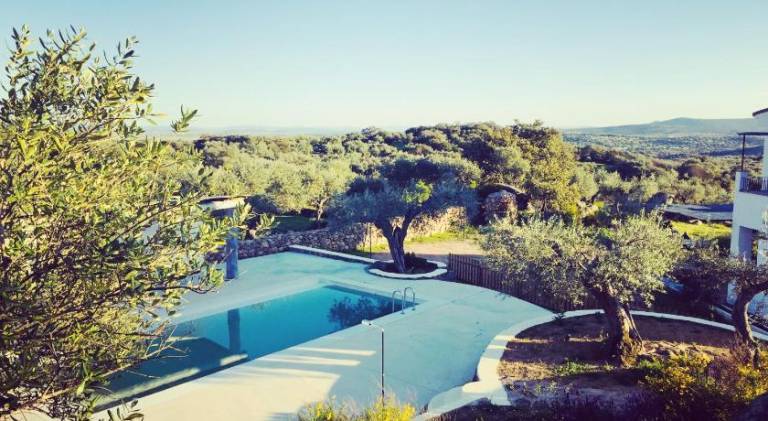 House with private pool, yard & terrace | Suitable for remote work — photo 2
