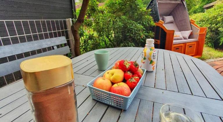 Serviced apartment with terrace & yard | Pets allowed — photo 2