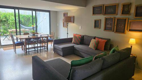 Rental apartment with terrace & yard — photo 2