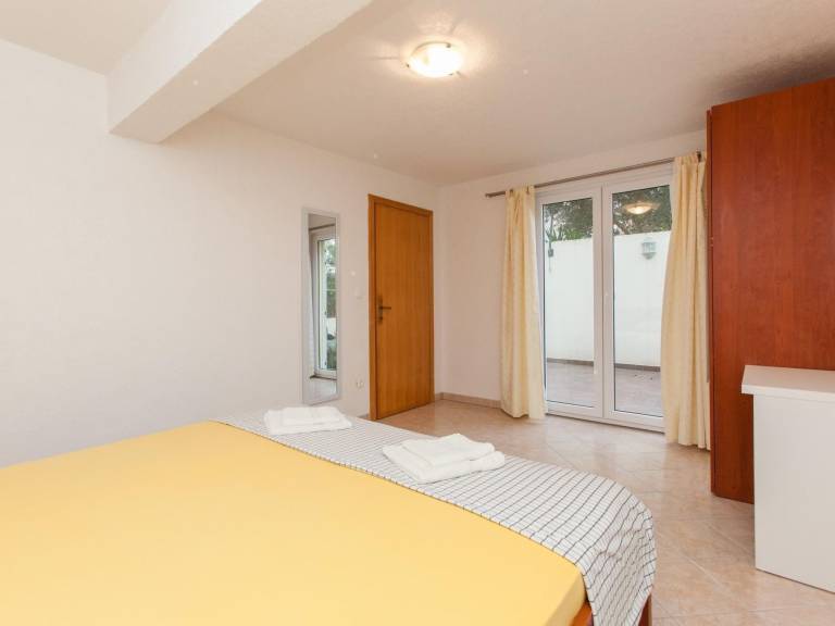 Appartment mit Pool und Whirlpool, Okrug Gornji — photo 4