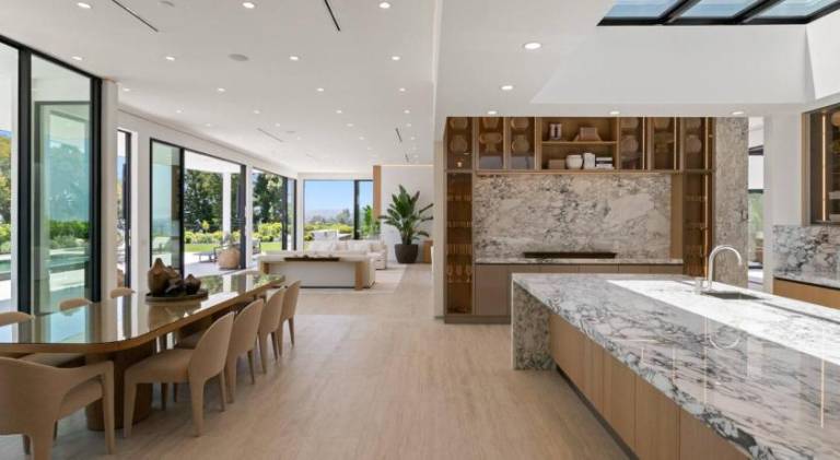House with hot tub & pool | Good for workation — photo 3