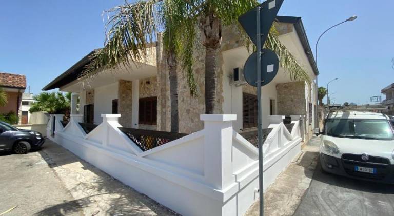 Sabea Guest House in Melissa