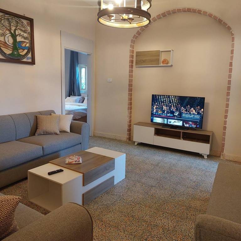 House | Close to King Abdullah I Mosque — photo 2