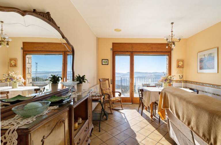 Country House 'Les Corts De Biosca' with Mountain View, Private Pool and Wi-Fi — photo 5