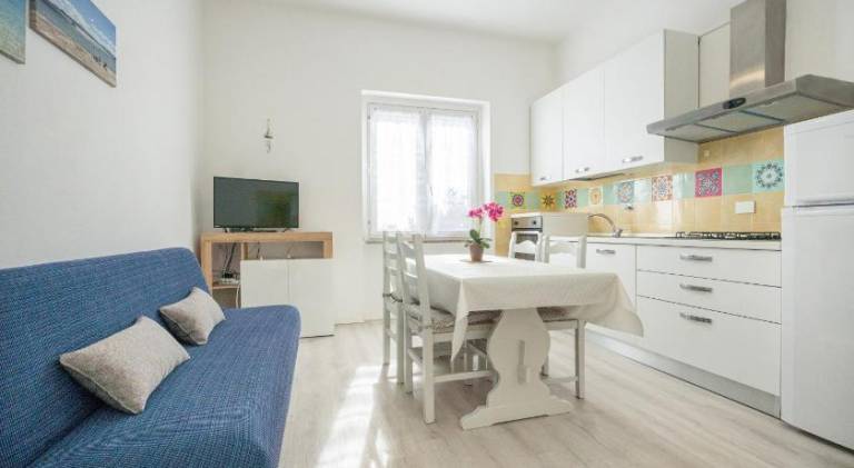 Apartment with 1 room for 5 persons in Golfo Aranci