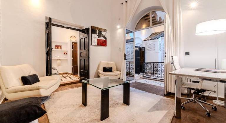 Vacation home with pool & hot tub | Near Jemaa el-Fnaa | Pets are welcome — photo 2