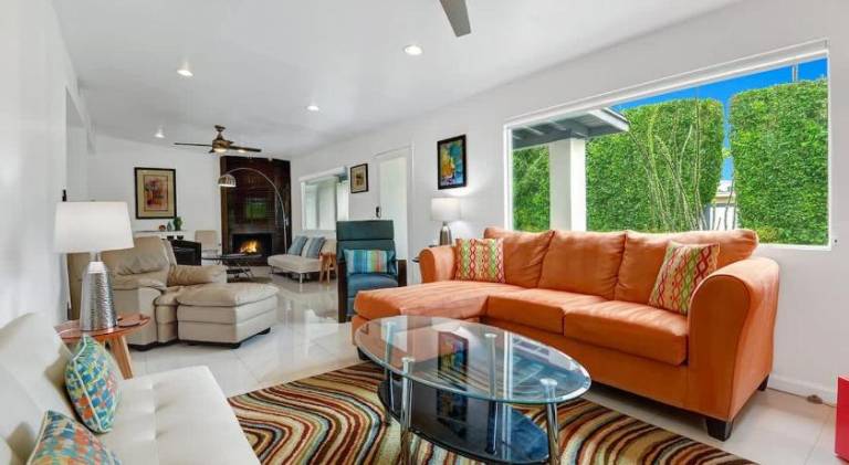 Spacious vacation home with pool | Suitable for remote work | Pets are welcome — photo 3