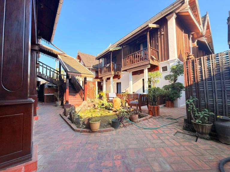 Chaluenxay Boutique Hotel & Travel in Luang Prabang