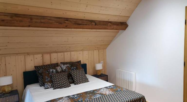 House with 3 rooms for 5 persons in Dole