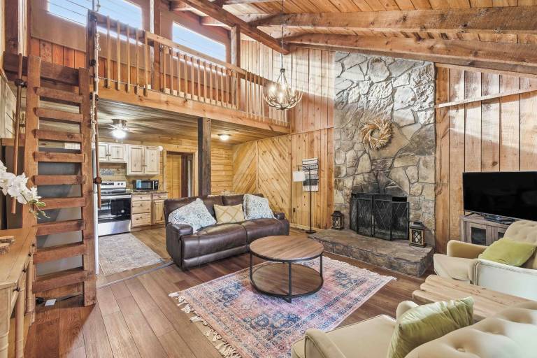 Cabin Helen