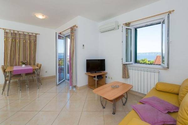 Apartament Bol