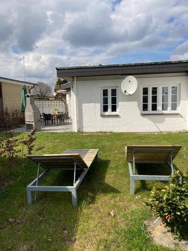 Ferienhaus "Carlotta" für 7 Personen und 4 Hunde. in Groemitz
