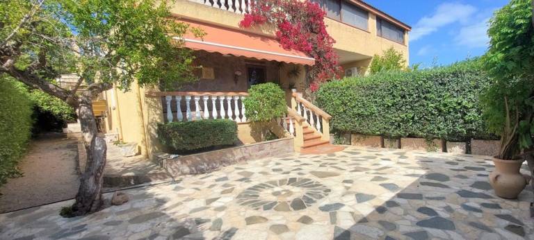 House  Alghero