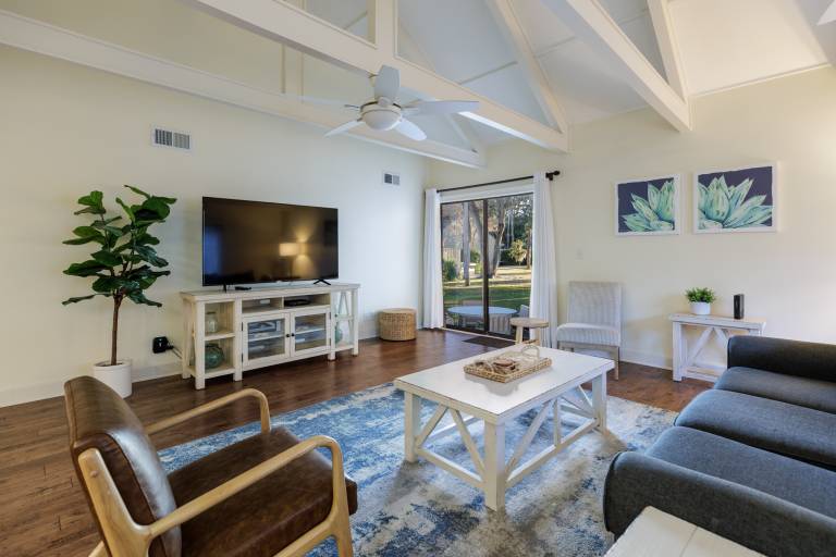 652 Queen's Grant: 2 Bedroom, 2 Bath Pet Friendly Villa in Palmetto Dunes — photo 2