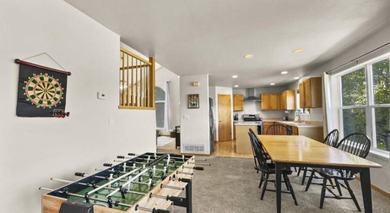 Pleasant vacation home with jacuzzi | Dogs allowed — photo 4
