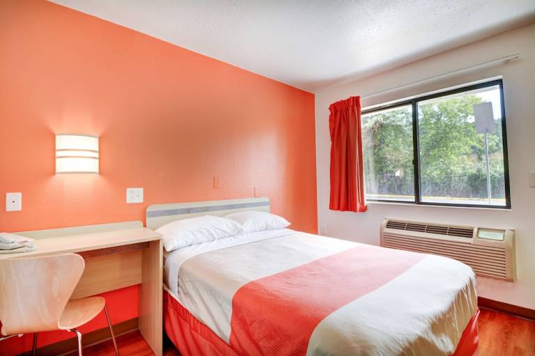 Motel Southington