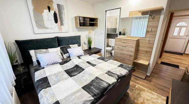 Holiday apartment with 2 rooms for 4 persons — photo 2