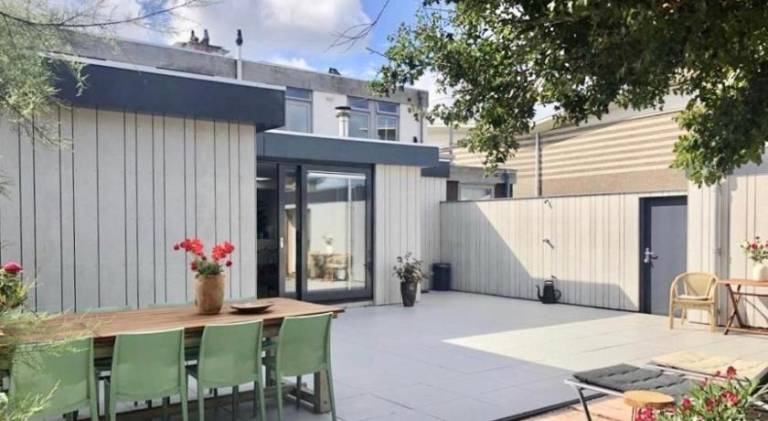 Apartment with patio & yard | Next to the beach | Pet-friendly in Bergen