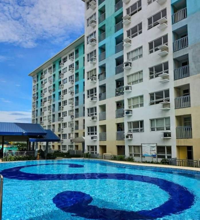 Condo  Sasa
