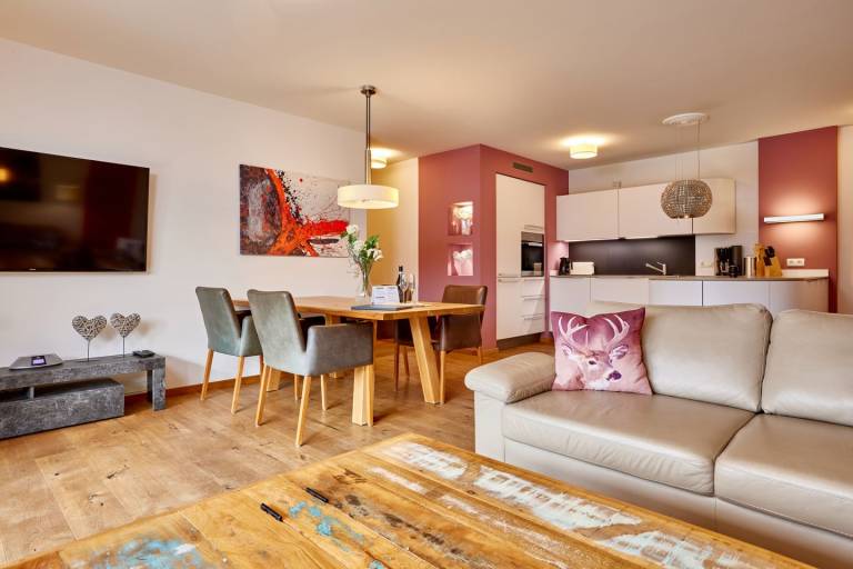 The perfect retreat in the Bavarian Alps - welcome to the Mountain Lodge! in Garmisch-Partenkirchen