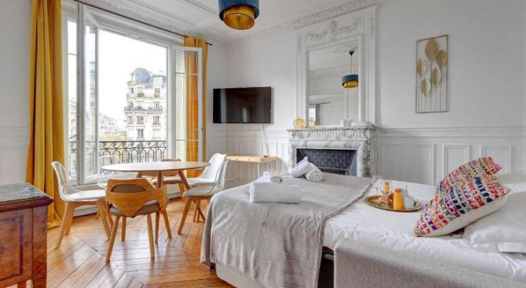 Fully equipped rental apartment | Next to Eiffel Tower | Pets are welcome — photo 2