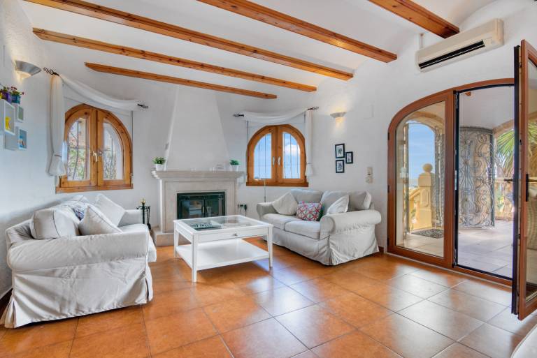 Pet-Friendly Villa Lau Costa Blanca with Sea View, Pool & Wi-Fi — photo 4