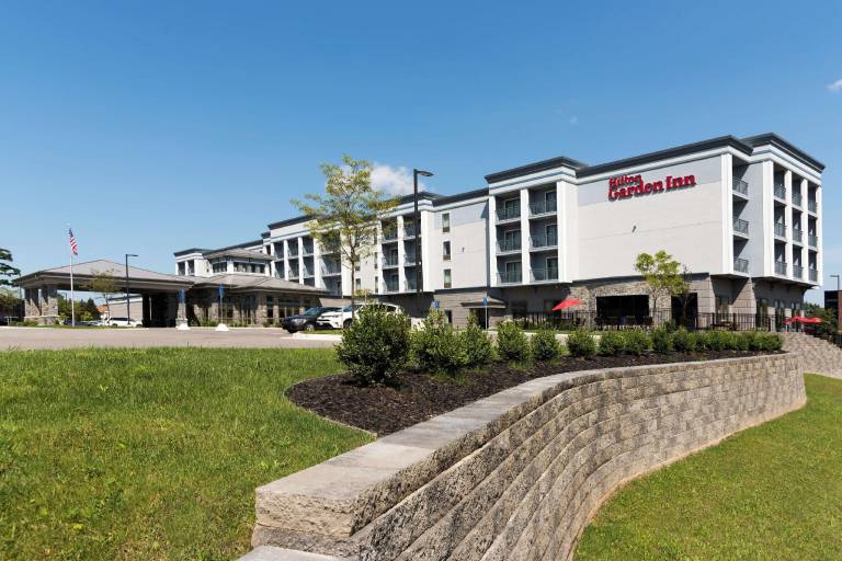 Hilton Garden Inn Grand Rapids East — photo 2