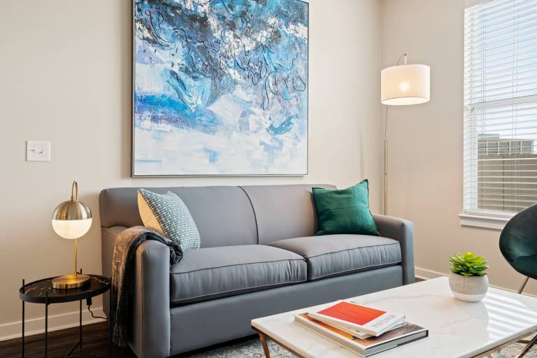 Kasa Family Friendly 2BD Amenity Access Dallas