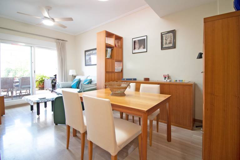 Global Properties: Apartamento con gran terraza en la playa de Puerto Sagunto — photo 3