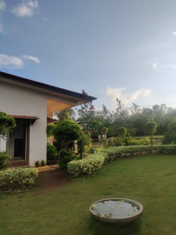 100 m&sup2; Villa
