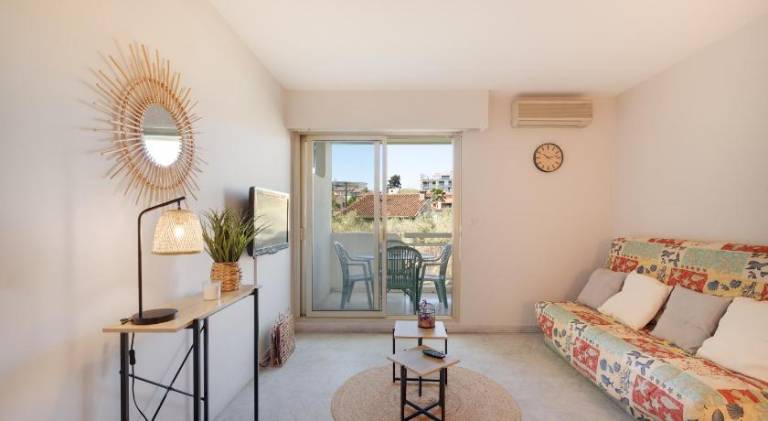 Rental apartment with private pool & terrace — photo 2