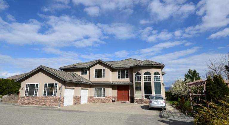 GreenLeaf 2 BDRM 1BTH Unit in West Kelowna, BC