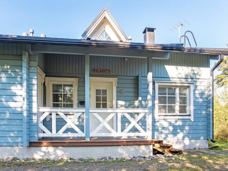 Nice vacation home with sauna | Nature view | Pet-friendly in Sotkamo