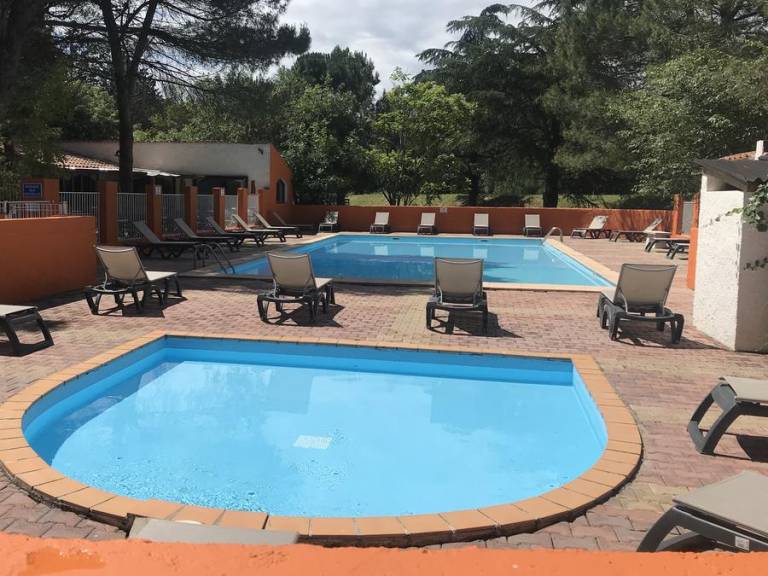Mobile home with pool & terrace | Dogs allowed — photo 2