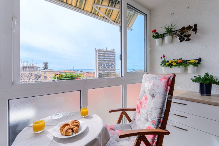 Apartment Split