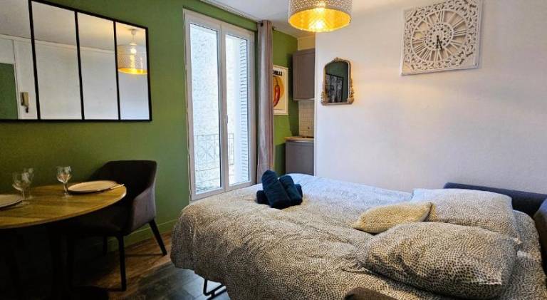 Rental apartment with 1 room for 2 persons in Fontainebleau