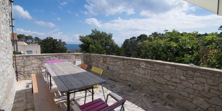 Rental apartment with grill & terrace — photo 3
