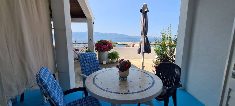 Apartment with terrace & grill | Sea view — photo 5
