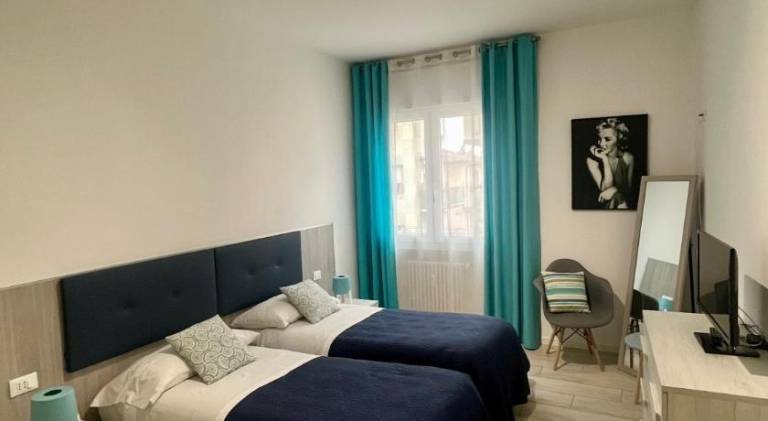 Holiday apartment with 2 rooms for 4 persons — photo 2