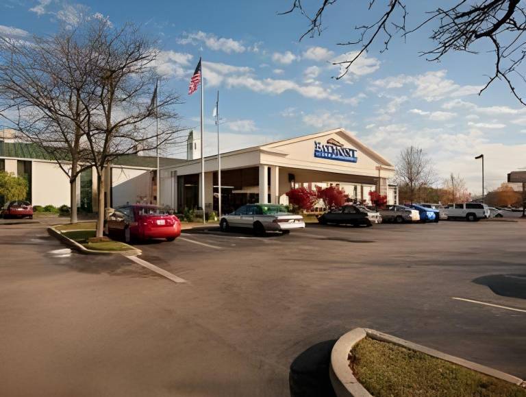 Baymont by Wyndham Louisville Airport South in Louisville, KY