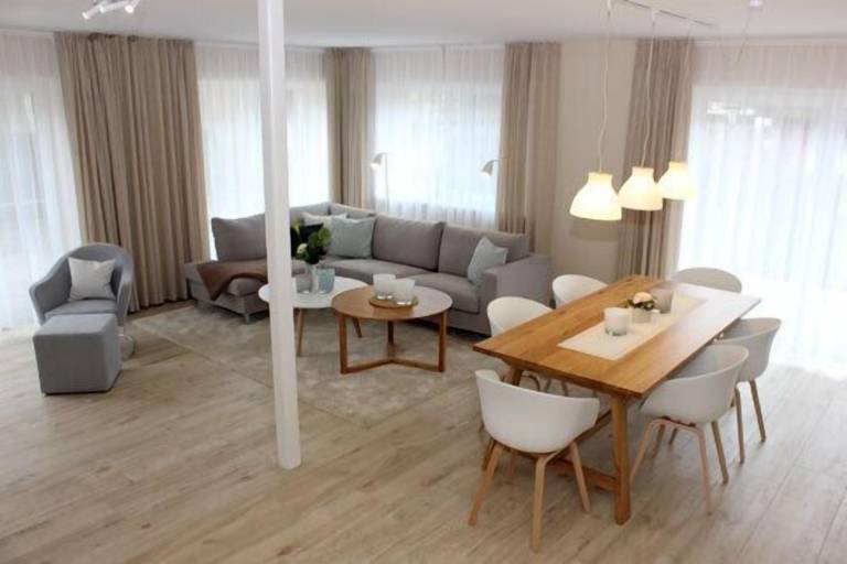 Hus  Dierhagen