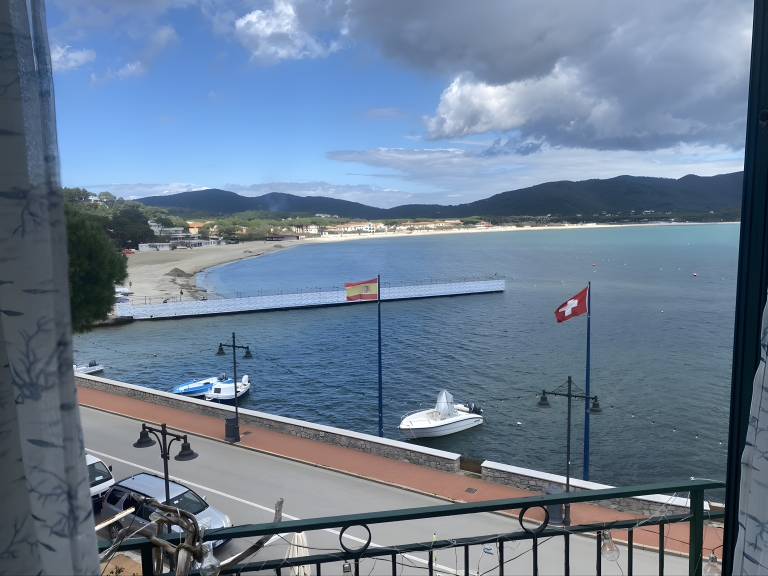 Holiday apartment | Beach view — photo 5